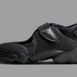 La Nike Air Rift reprend la découpe Breathe avec des empiècements en mesh.