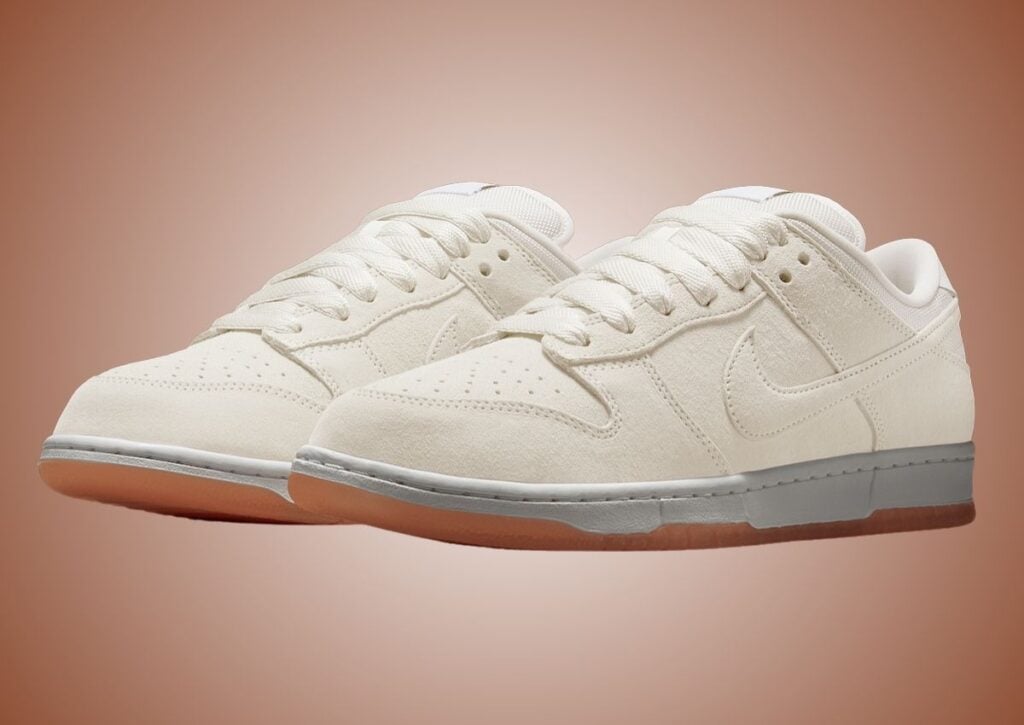 La Nike SB Dunk Low Pro B "Pale Ivory" sortira à l'été 2025.